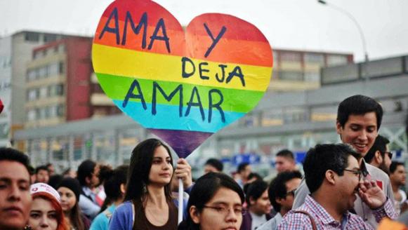Ecuador, colectivo LGTBI y medios de comunicación