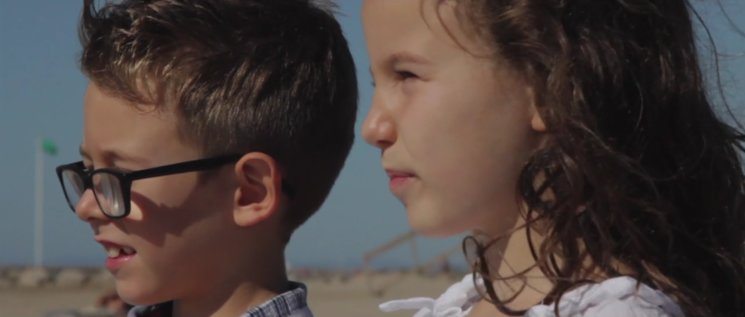 «También hablan», el documental que pone voz a los más pequeños de las familas LGTB